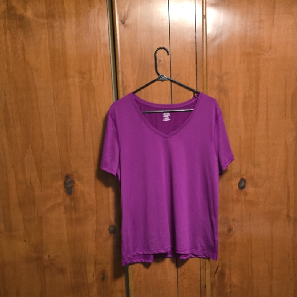 Athletic Works Purple Short Sleeve V-Neck Tee